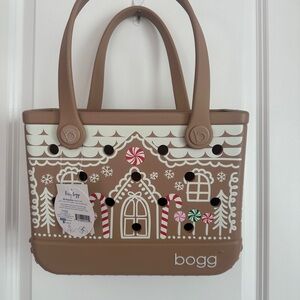 Bogg Gingerbread House Holiday Tote - Brown - size small